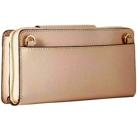 Michael Kors Small Convertible Phone Bag Crossbody Soft Pink and Gold Hardware - Picture 3 of 3